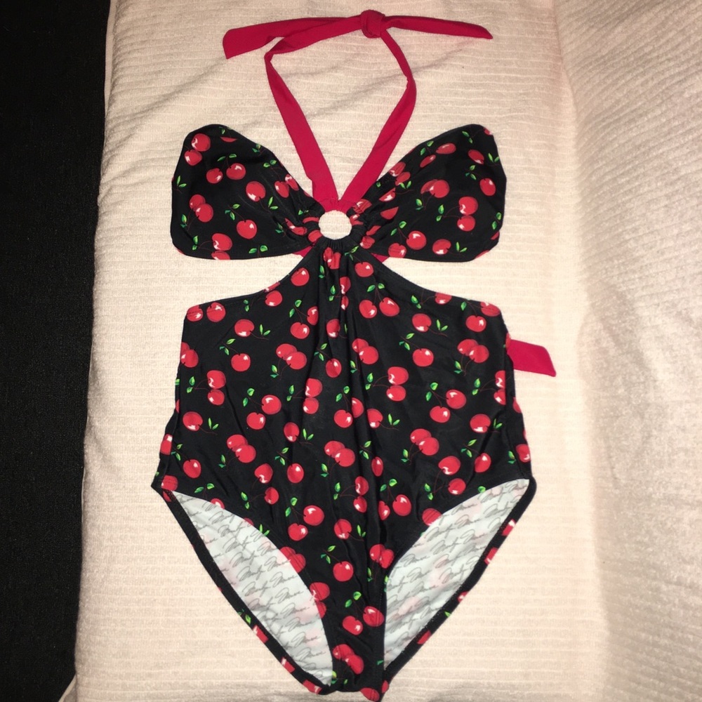 marilyn monroe cherry swimsuit